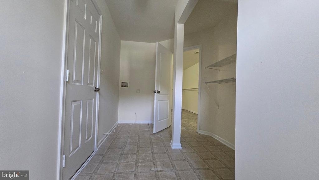 220 Trafalgar Drive - Photo 53