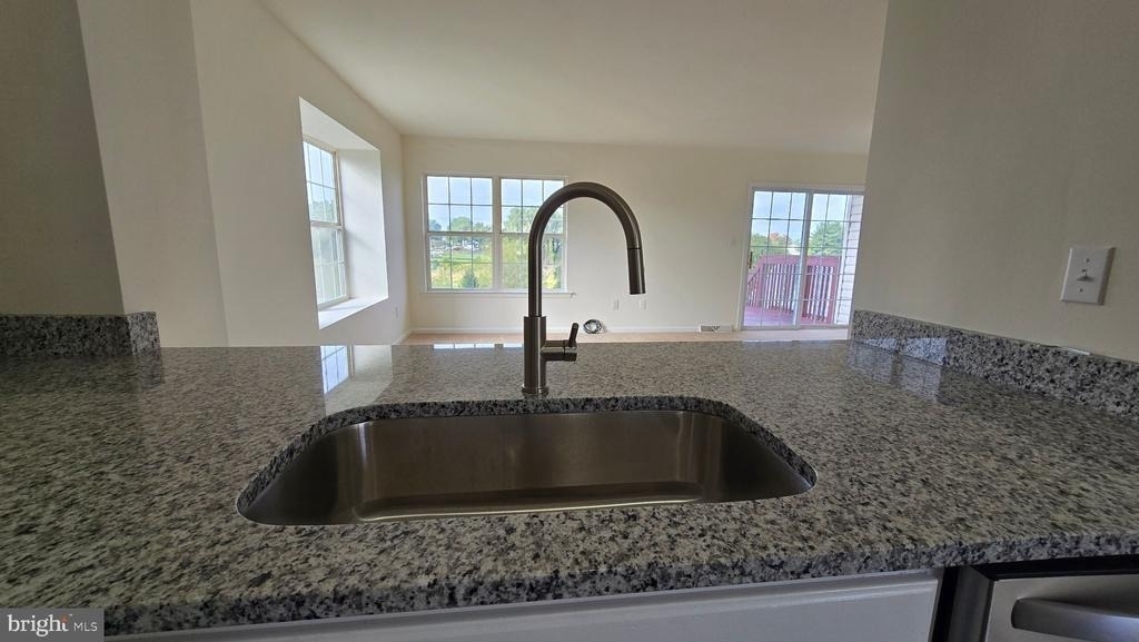 220 Trafalgar Drive - Photo 12