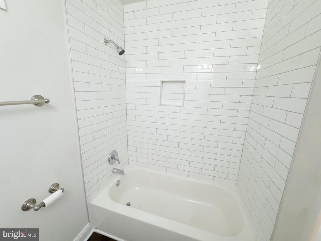 5009 1st Street Nw - Photo 4