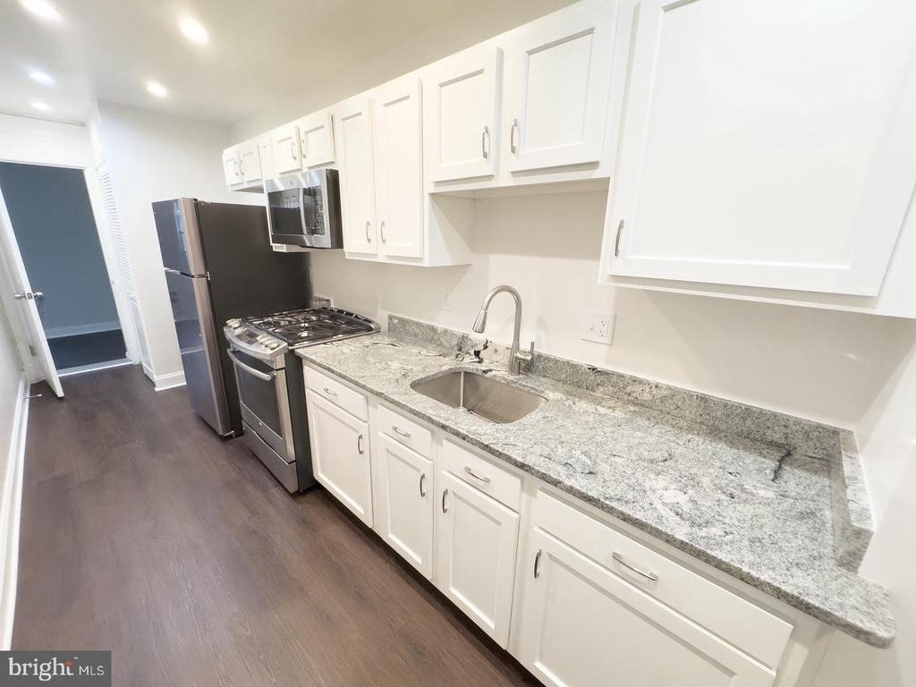 5009 1st Street Nw - Photo 1