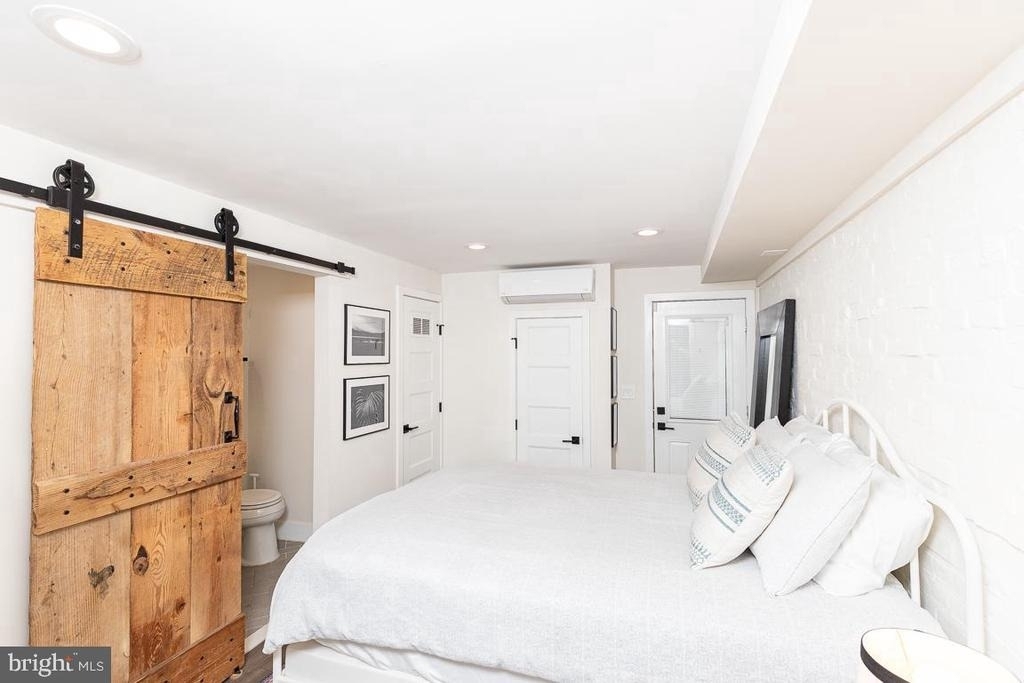 1517 6th Street Nw - Photo 6