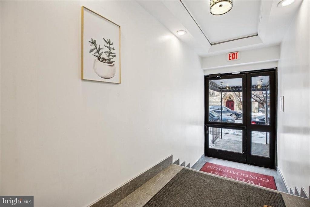 1125 12th Street Nw - Photo 23
