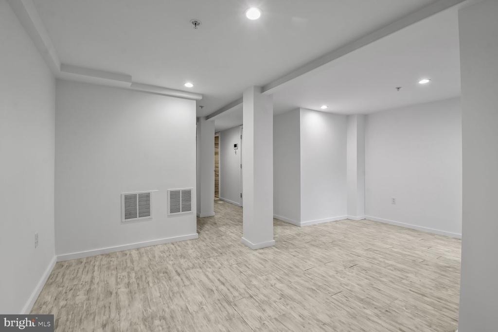 24 Rhode Island Avenue Ne - Photo 18