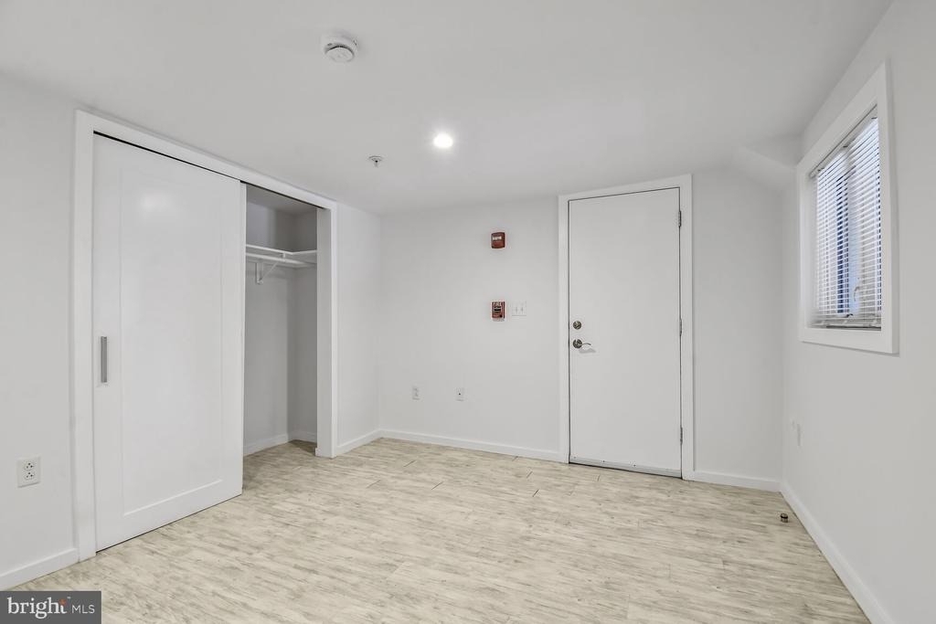 24 Rhode Island Avenue Ne - Photo 17