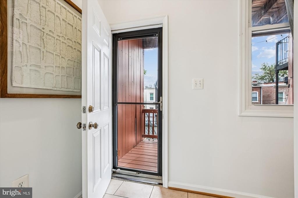 13 R Street Ne - Photo 32