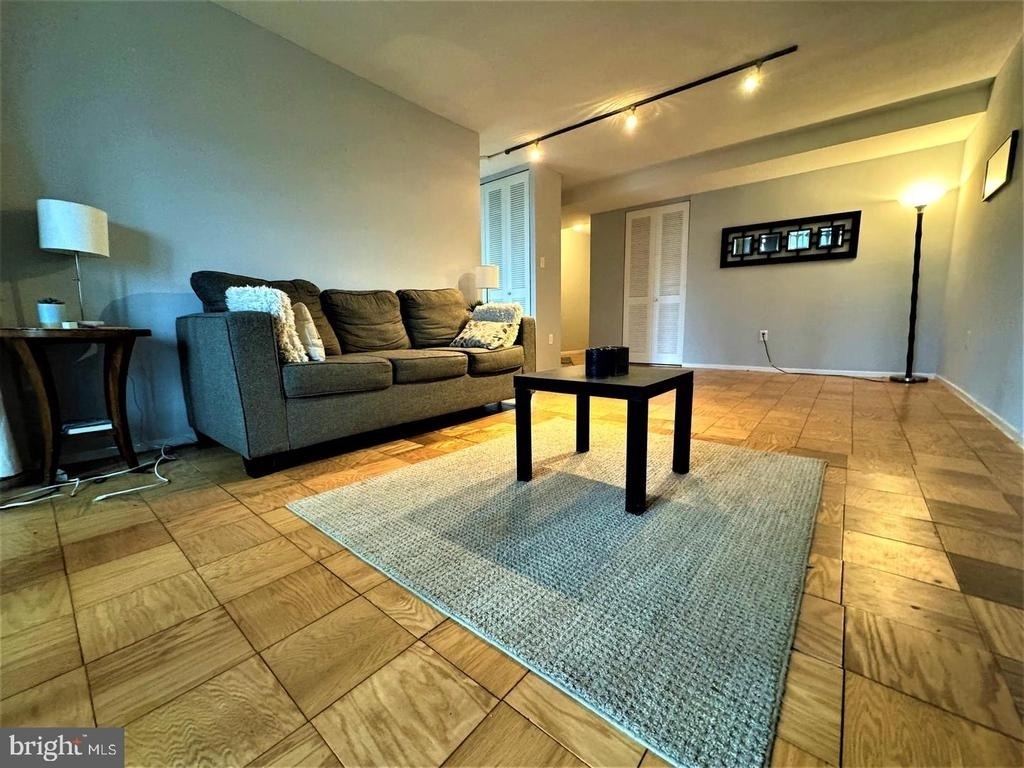 1311 Delaware Avenue Sw - Photo 1