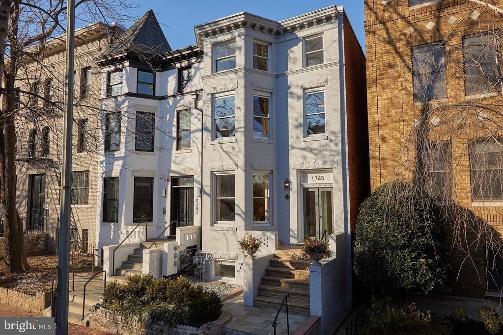 1745 Nw T Street Nw - Photo 0