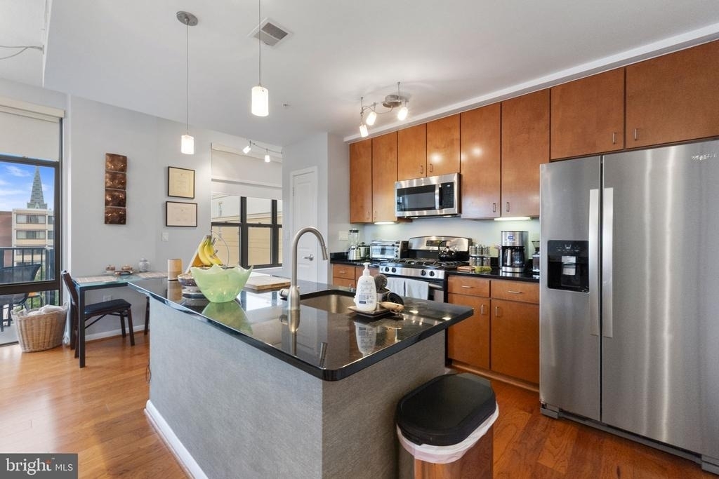 1001 L Street Nw - Photo 7