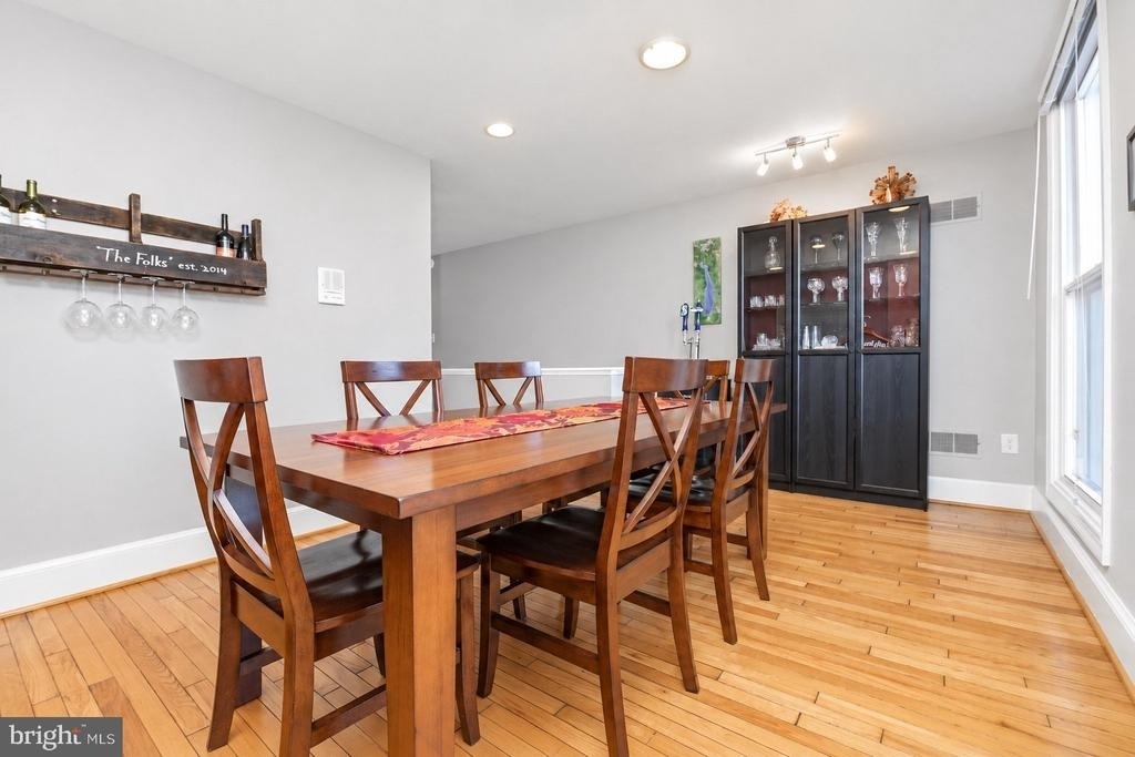 1815 E East Capitol Street Se - Photo 5