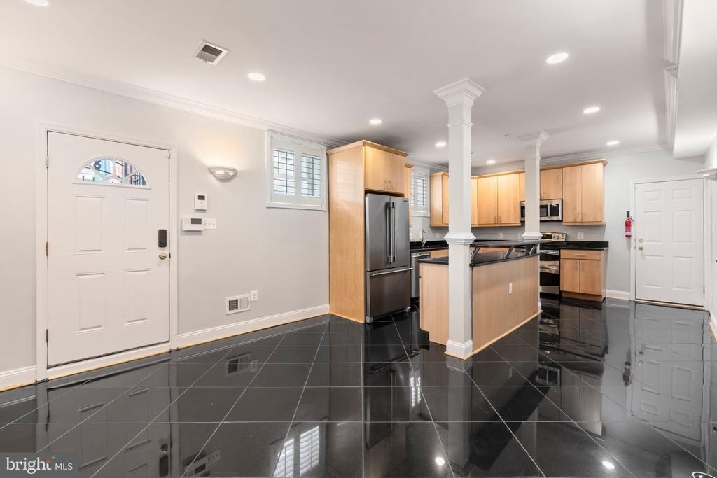 3537 New Hampshire Avenue Nw - Photo 4