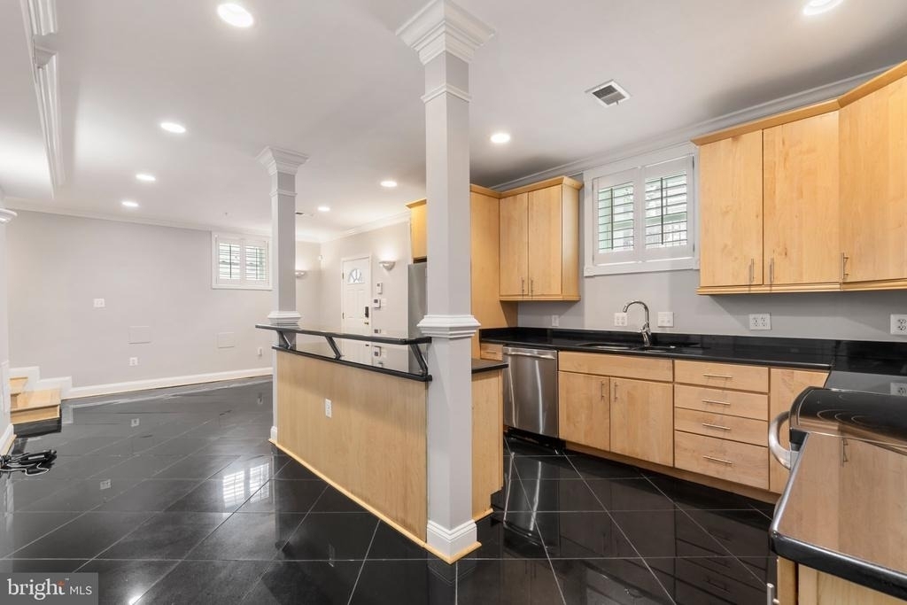 3537 New Hampshire Avenue Nw - Photo 5