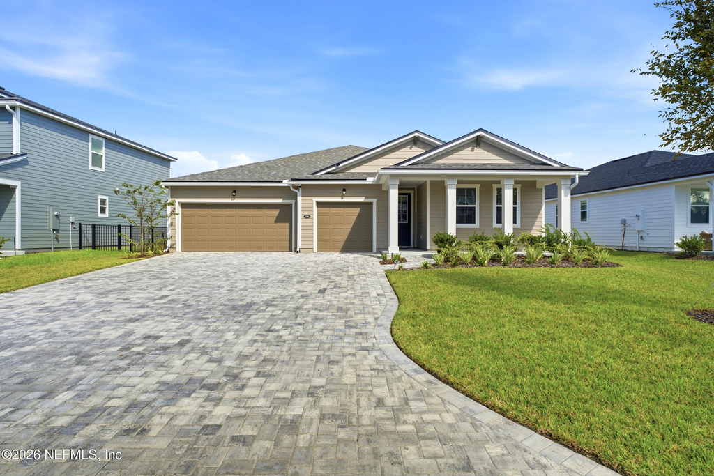 136 Holly Creek Drive - Photo 0