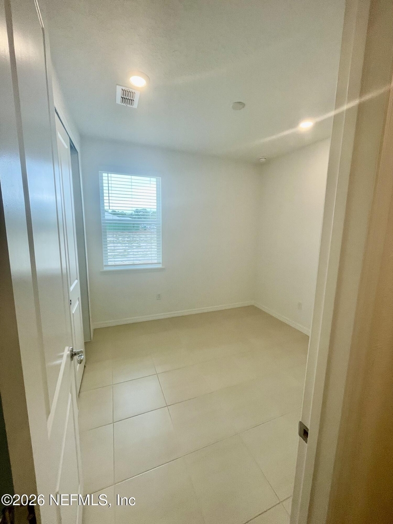 1812 Mickey Way - Photo 11
