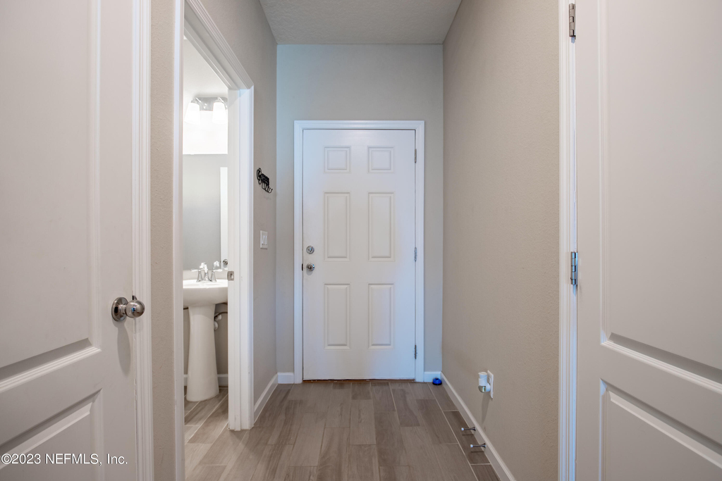 10377 Benson Lake Drive - Photo 3