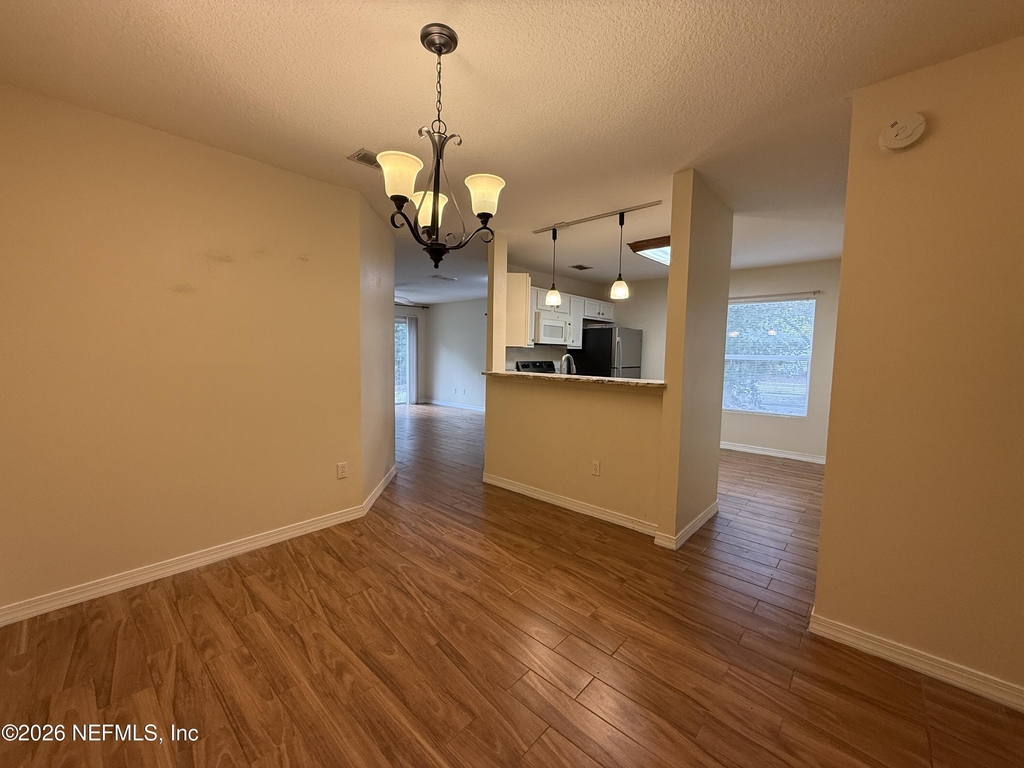 1800 Green Springs Circle - Photo 8