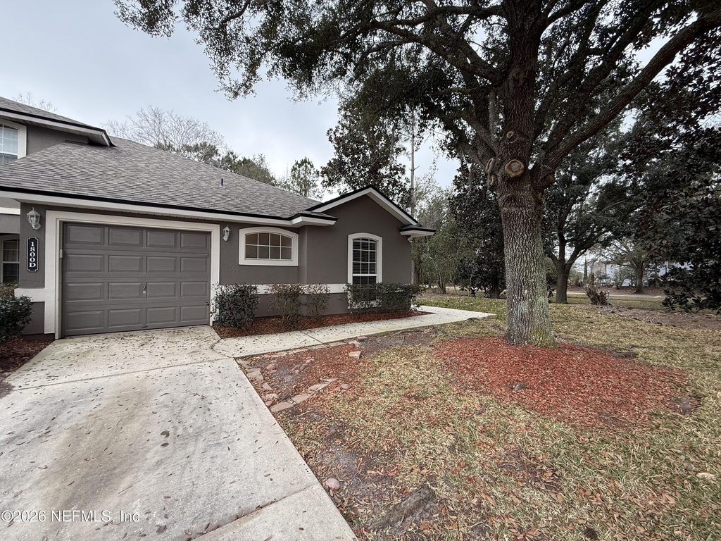1800 Green Springs Circle - Photo 0