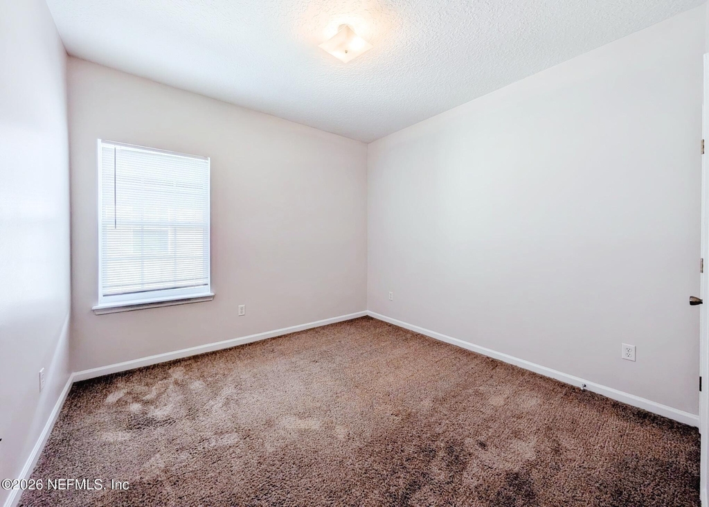 12301 Kernan Forest Boulevard - Photo 10