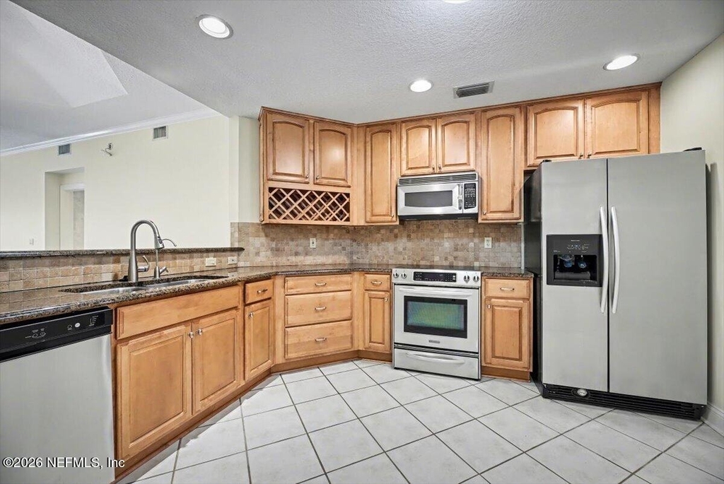 100 Bermuda Bay Circle - Photo 12