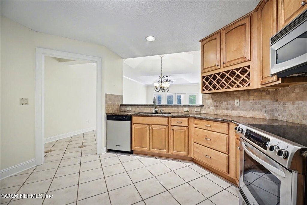 100 Bermuda Bay Circle - Photo 14