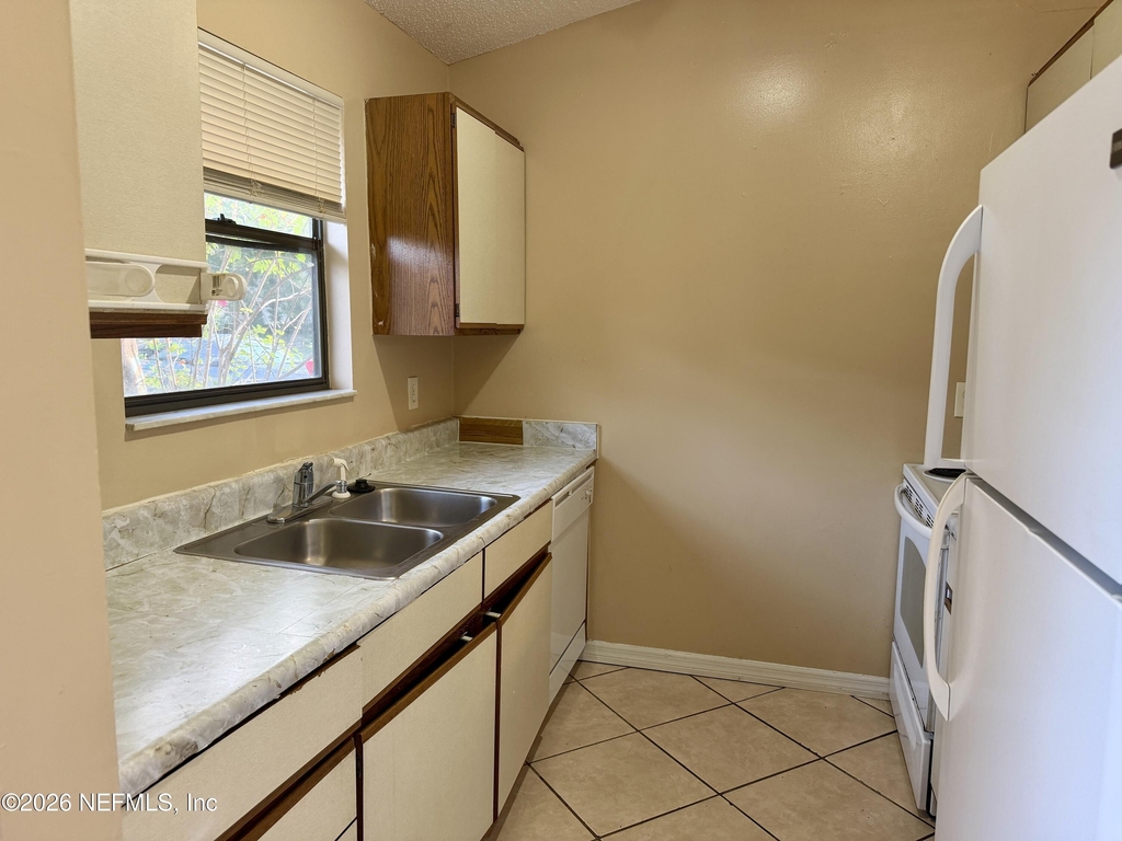 5142 Ricker Road - Photo 3