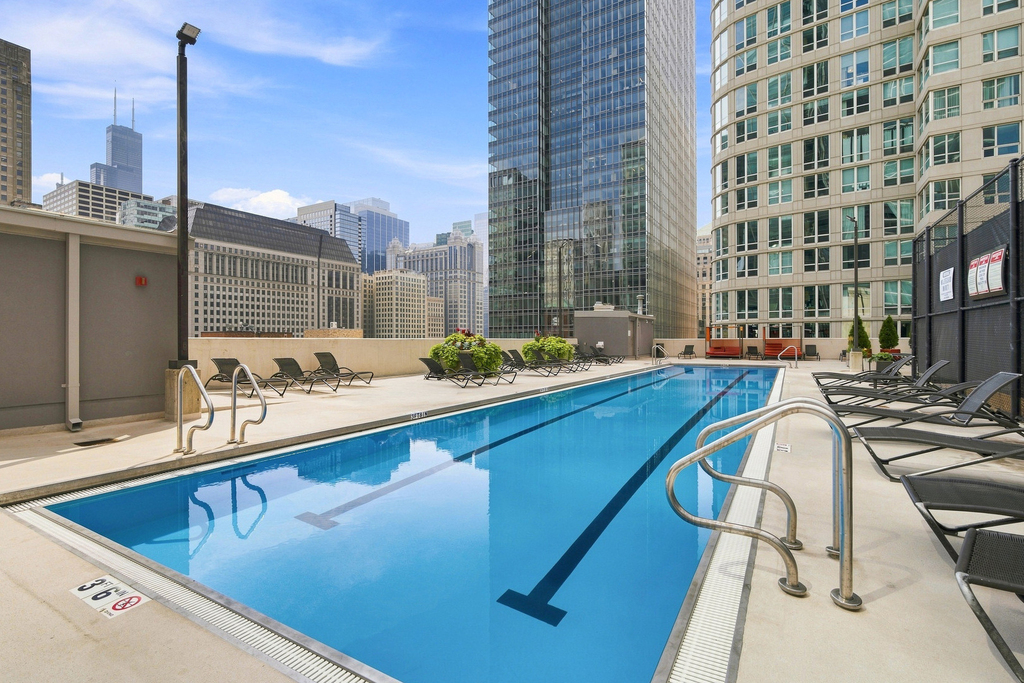 345 N La Salle Street - Photo 11