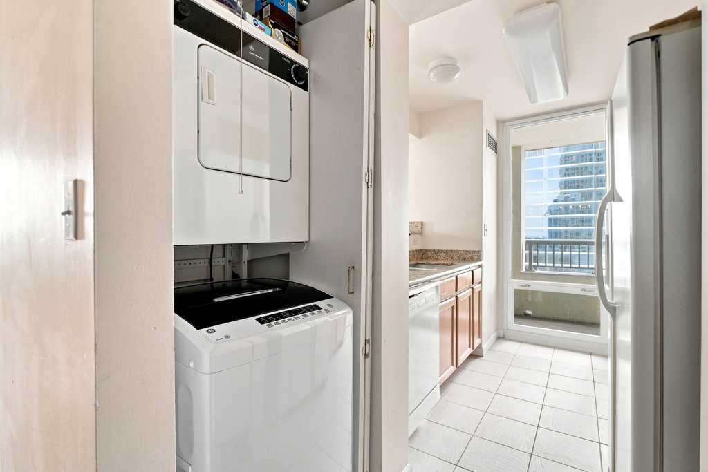 345 N La Salle Street - Photo 17