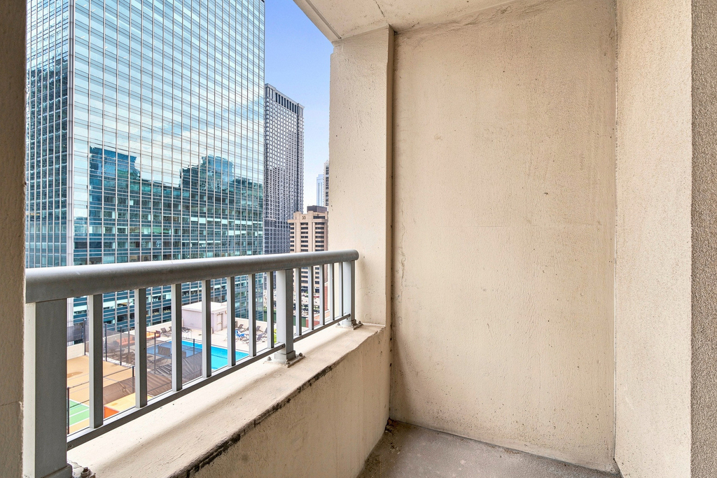 345 N La Salle Street - Photo 16