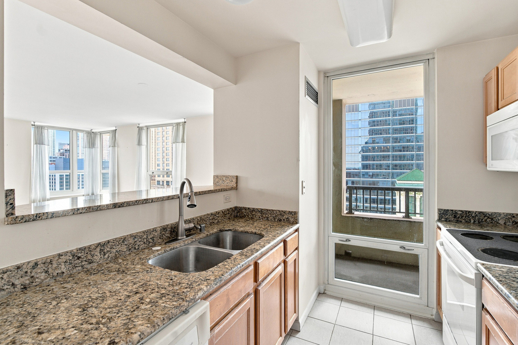 345 N La Salle Street - Photo 22