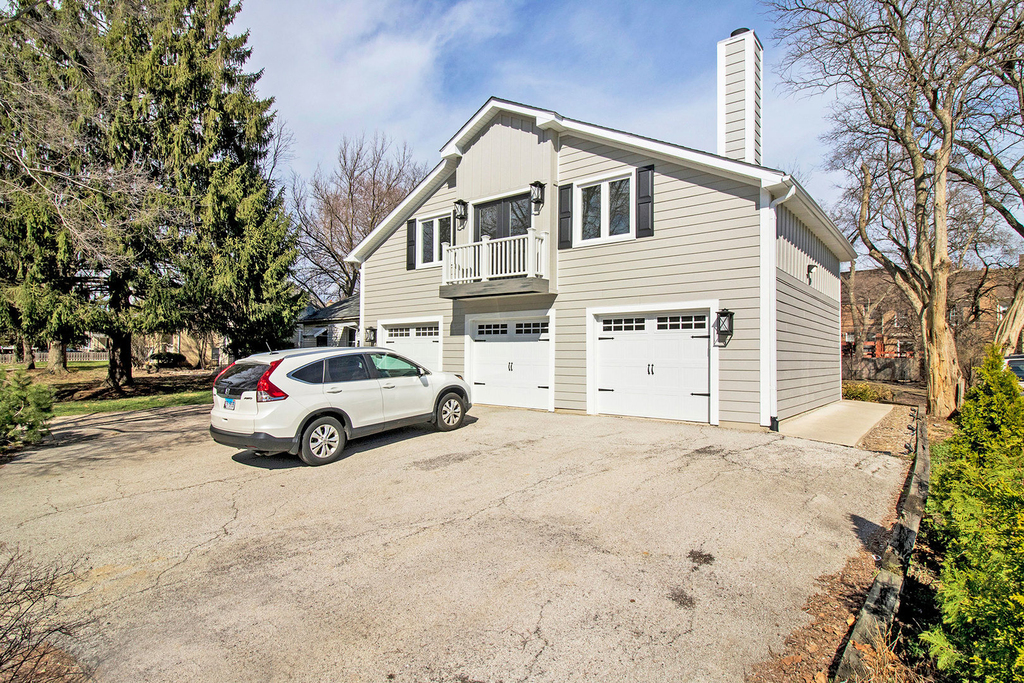 812 N Sleight Street - Photo 0
