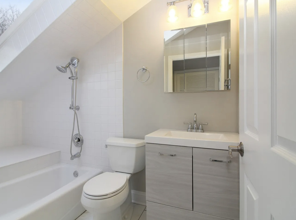 812 N Sleight Street - Photo 3