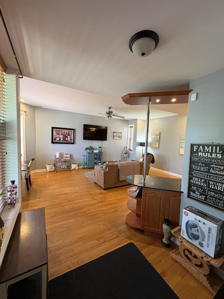 6435 S Kenwood Avenue - Photo 1
