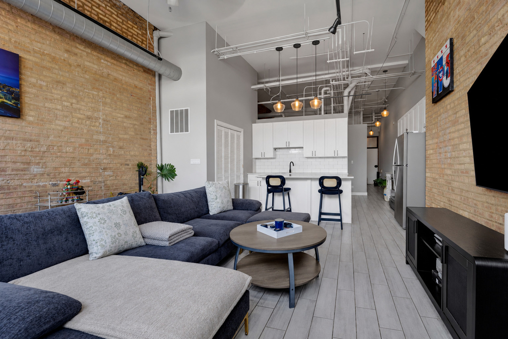 4437 W Fullerton Avenue - Photo 1