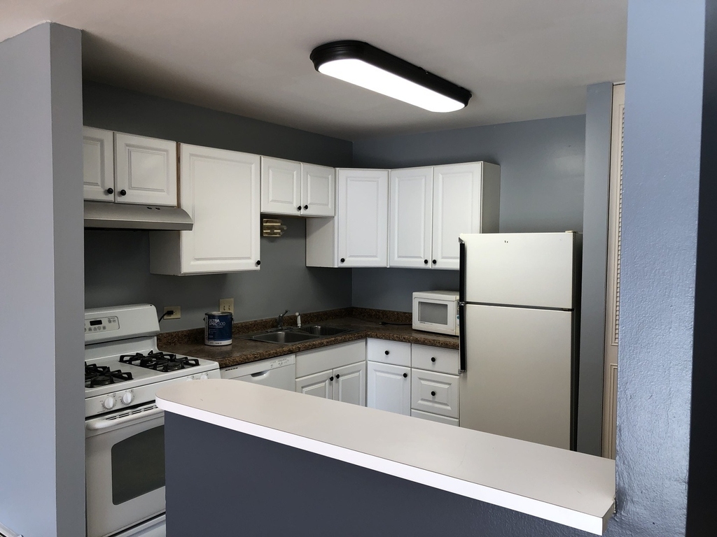 600 Bayside Drive - Photo 3