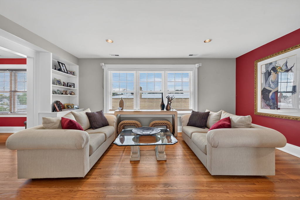 51 N Williams Street - Photo 0