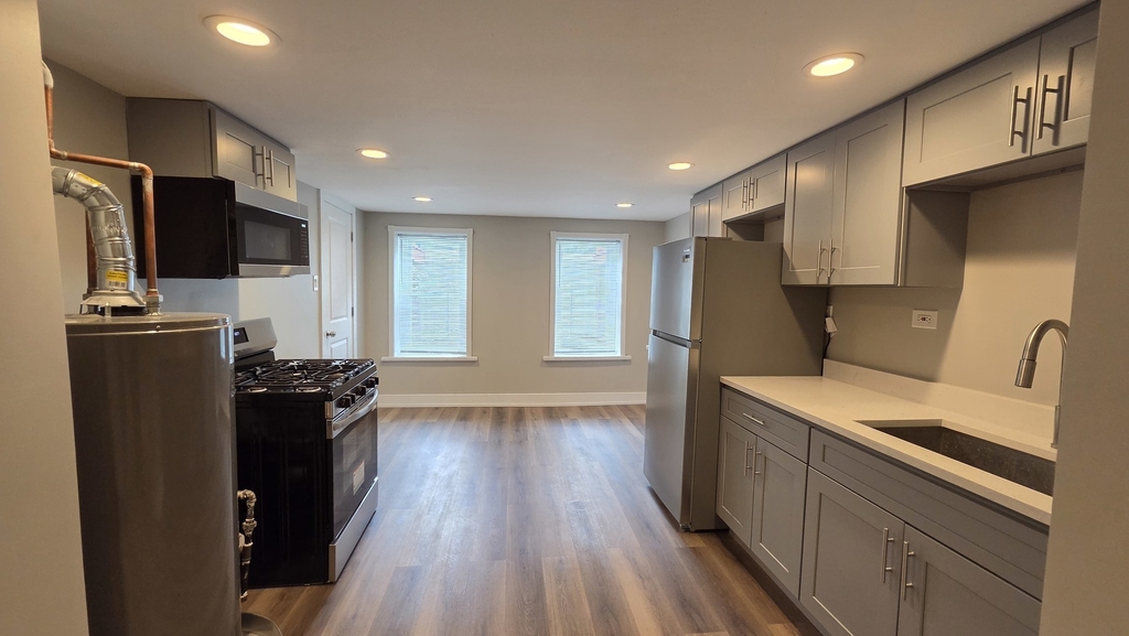 2235 W 21st Place - Photo 6