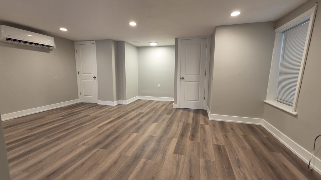2235 W 21st Place - Photo 3