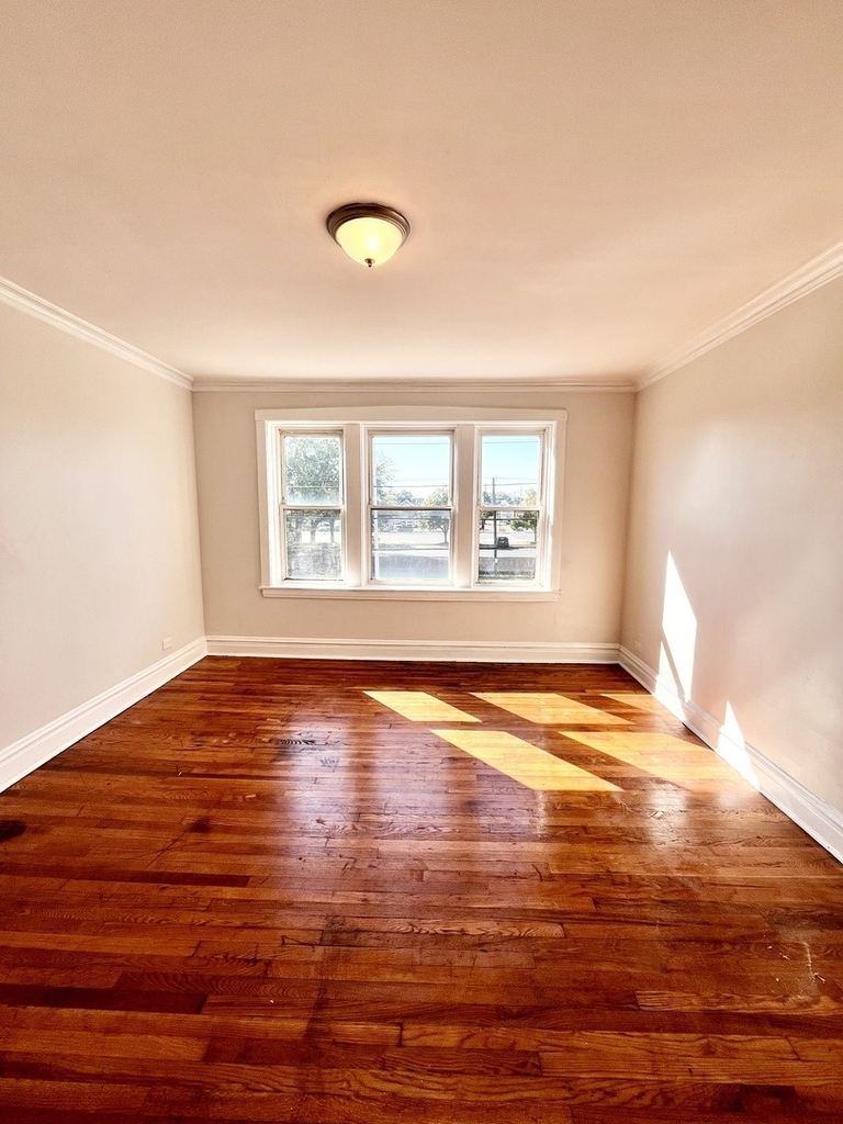 2119 S 51st Avenue - Photo 4