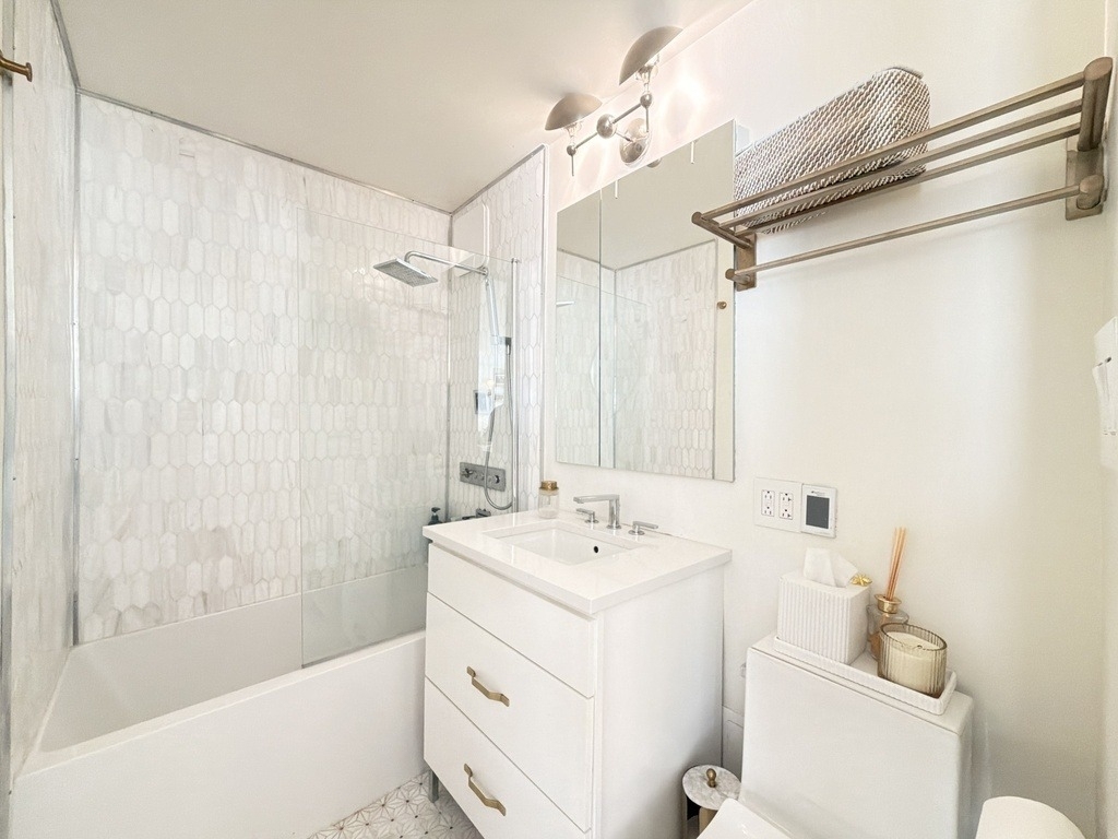 1150 N Lake Shore Drive - Photo 16