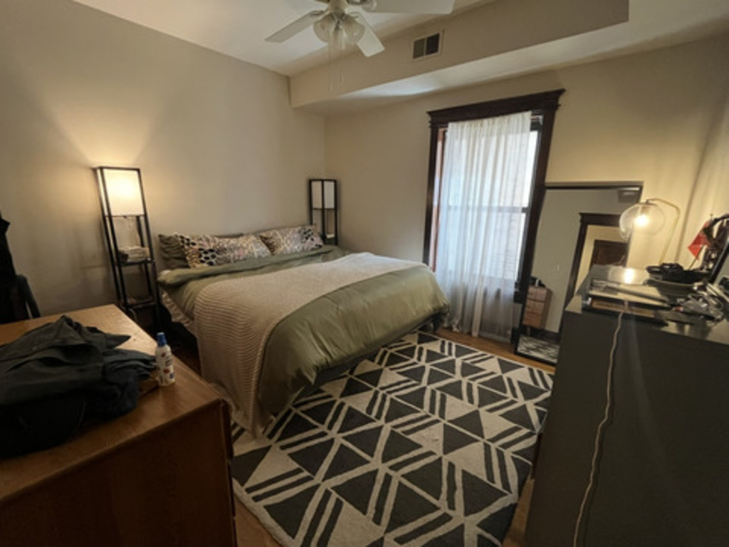 844 W Belle Plaine Avenue - Photo 7