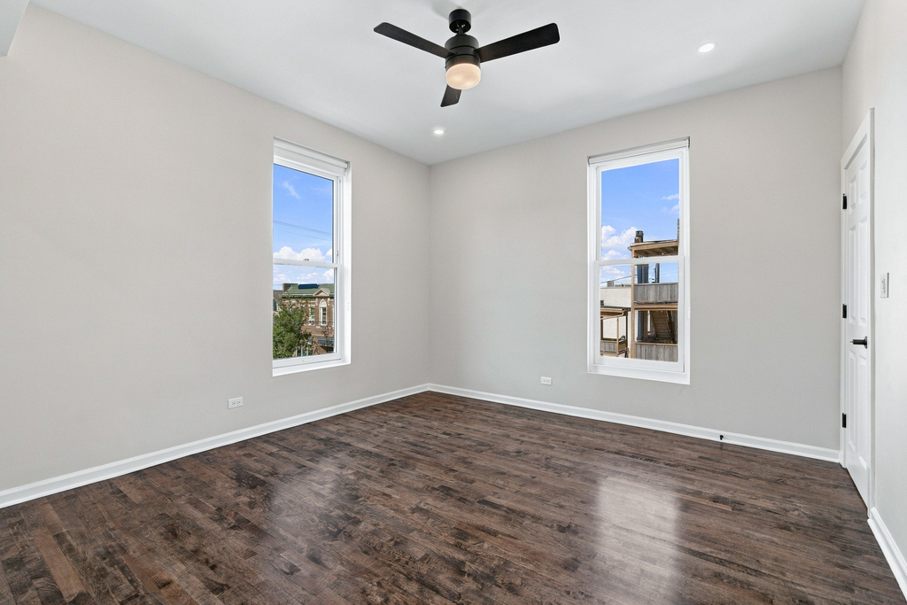 102 S Washington Street - Photo 9