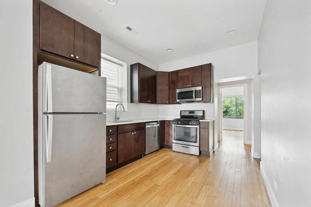 2526 W Lexington Avenue - Photo 7