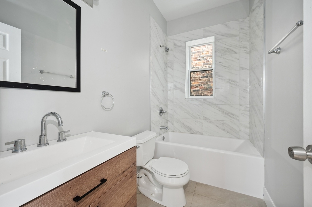 2526 W Lexington Avenue - Photo 8