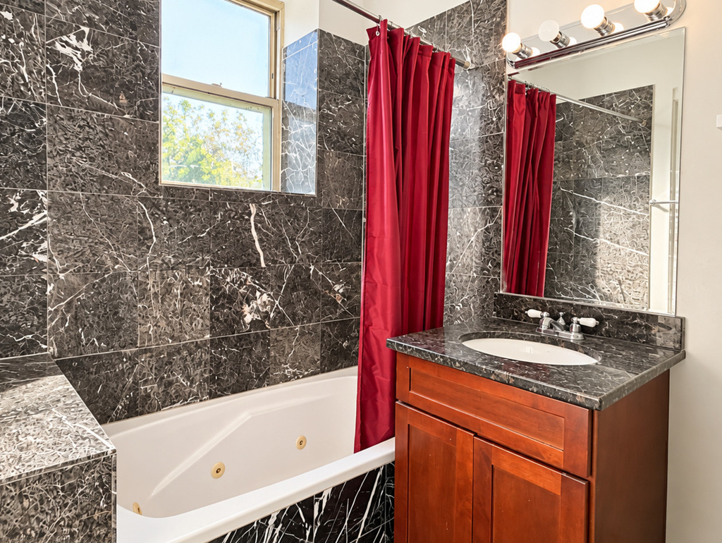 5142 S Ingleside Avenue - Photo 5