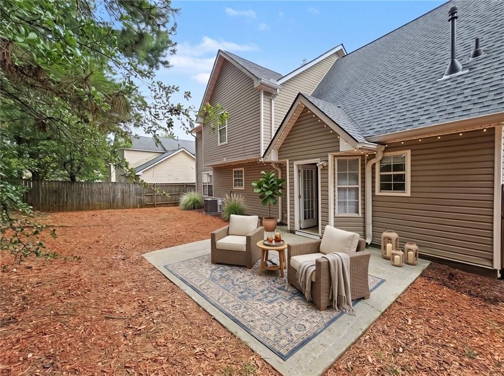 2416 Rambling Way - Photo 2