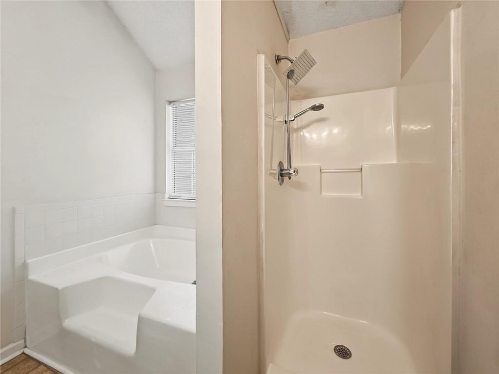 2416 Rambling Way - Photo 22