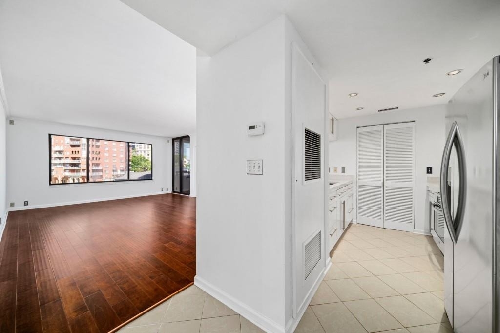 3481 Lakeside Drive Ne - Photo 1