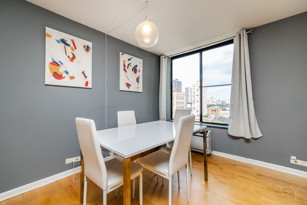 1339 N Dearborn Street - Photo 8