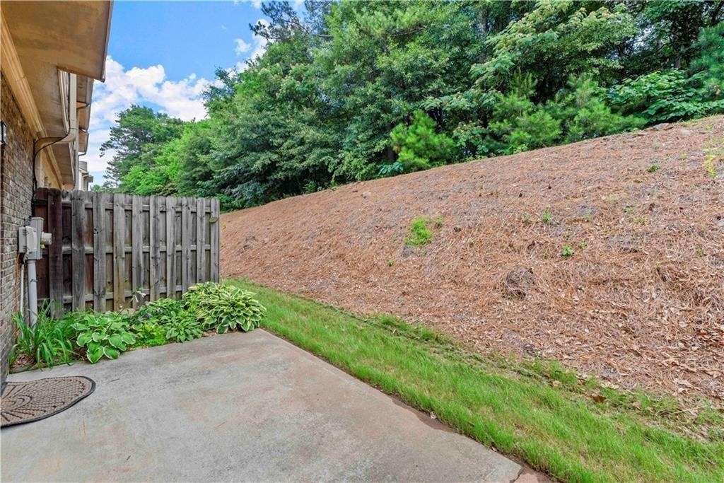 1673 Caswell Parkway - Photo 32