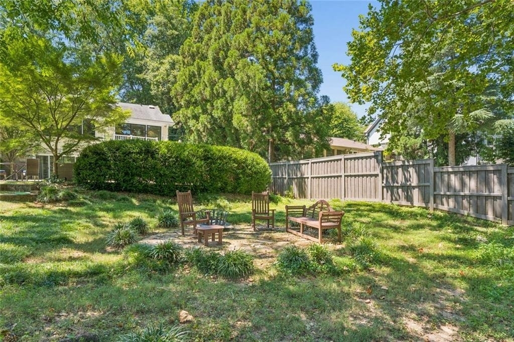 1691 Friar Tuck Road Ne - Photo 32