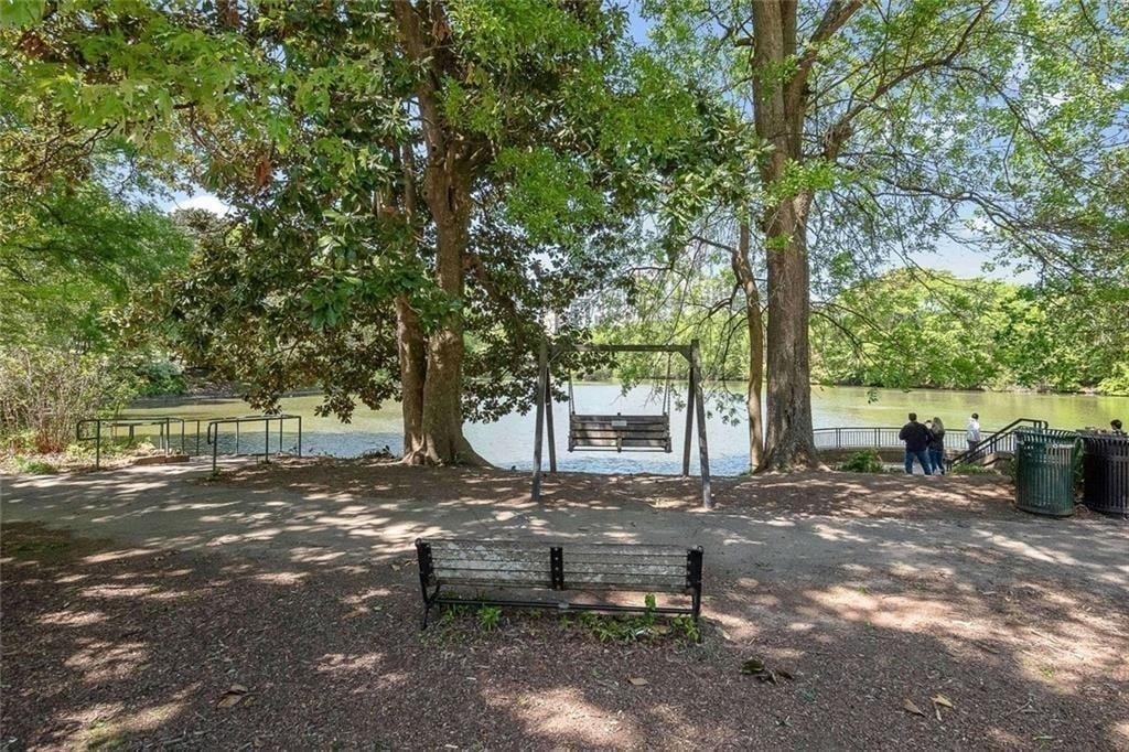1691 Friar Tuck Road Ne - Photo 40